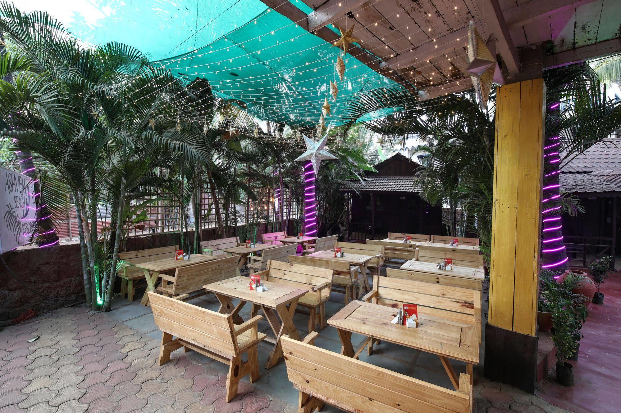 Treebo Trend Ashwem Beach Resort Goa Mandrem Kültér fotó